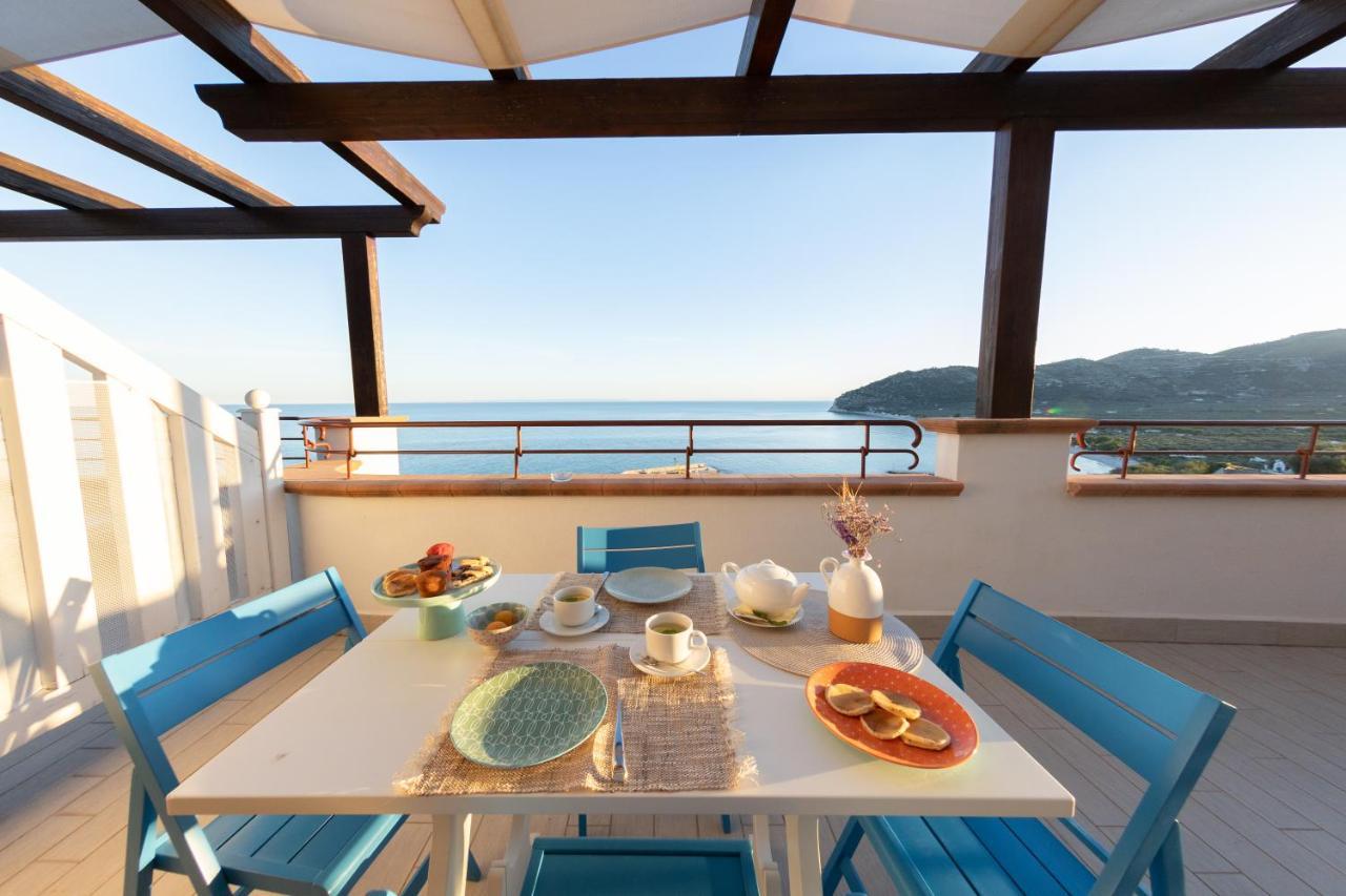 Hotel Residence Il Porto Mattinata Esterno foto