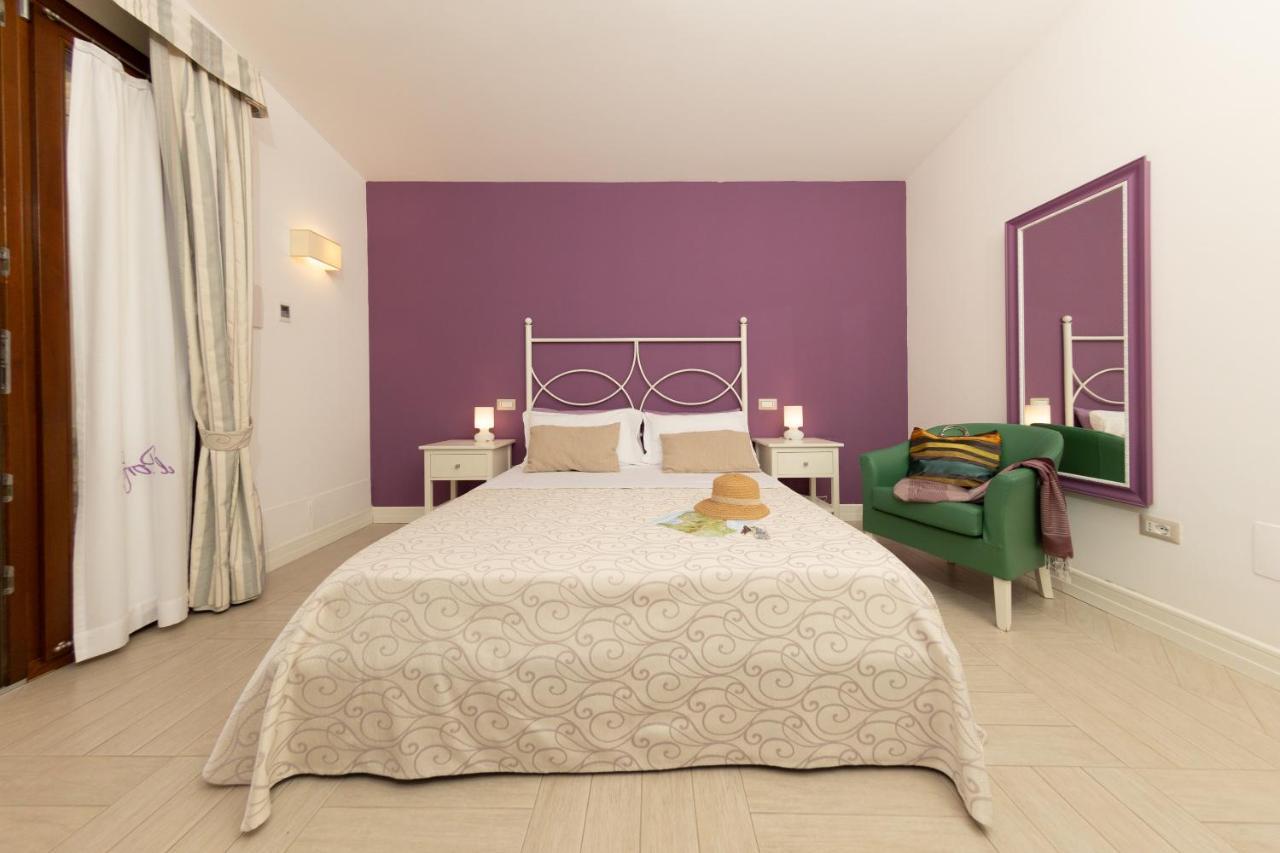 Hotel Residence Il Porto Mattinata Esterno foto