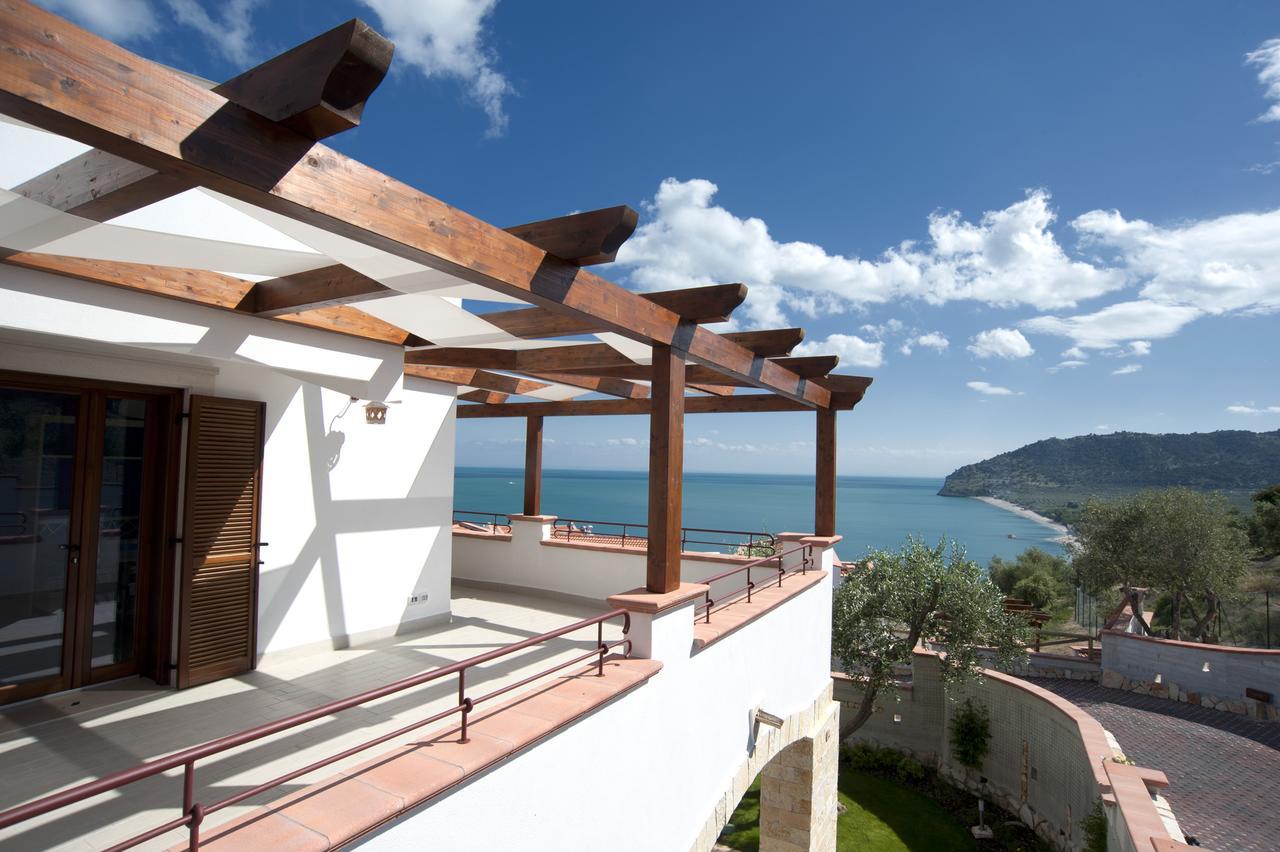 Hotel Residence Il Porto Mattinata Esterno foto